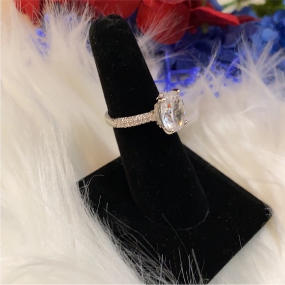 Elegant Silver Ring with Clear CZ Diamond Sz 7 NEW! - Picture 2 of 6